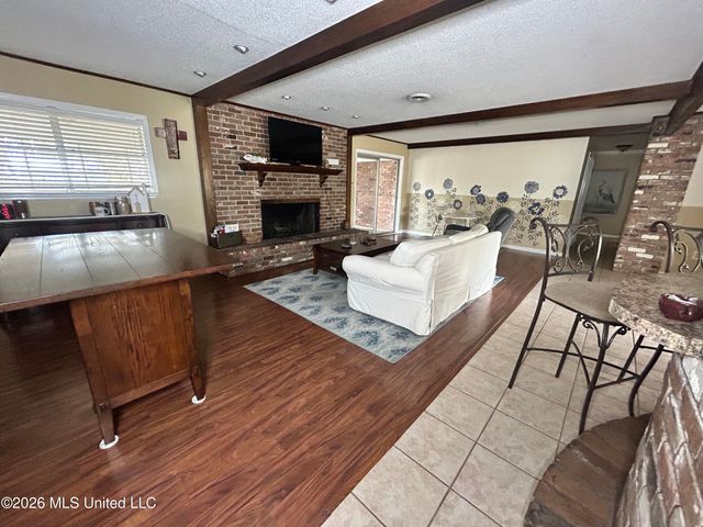 12704 Cambridge Boulevard, Ocean Springs, MS 39564