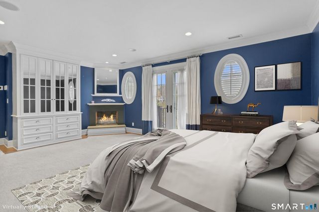 73 Lake Wind Road, New Canaan, CT 06840