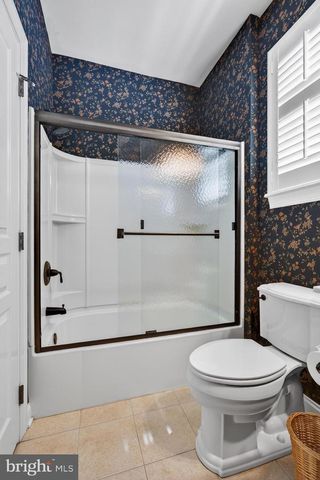 18 DERBY CT, Medford, NJ 08055