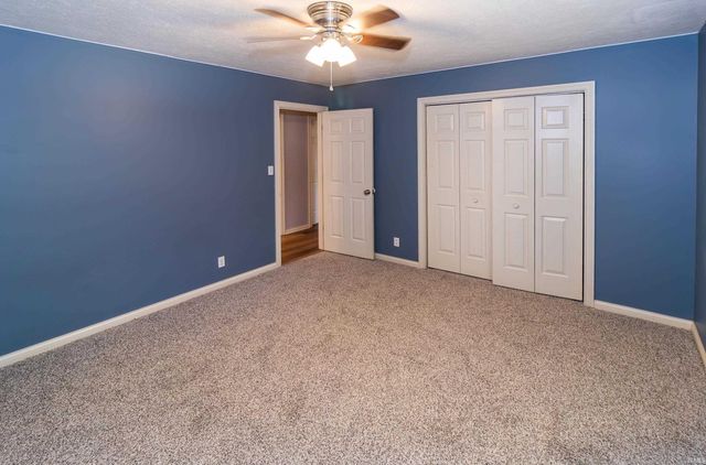 10210 Brook Meadow Drive, Evansville, IN 47711