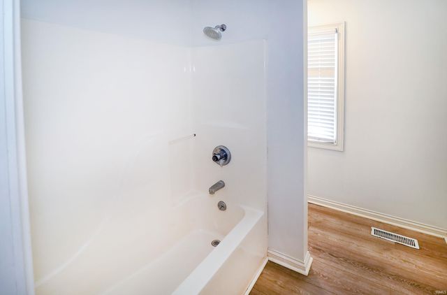 10210 Brook Meadow Drive, Evansville, IN 47711