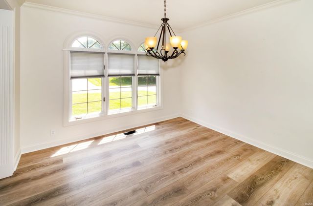 10210 Brook Meadow Drive, Evansville, IN 47711