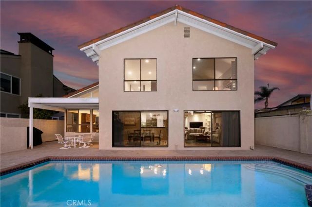 3871 Mistral Drive, Huntington Beach, CA 92649