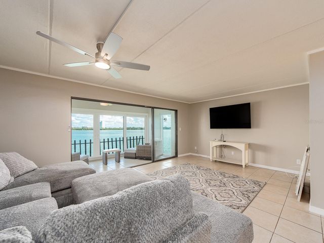 868 BAYWAY BOULEVARD 208, Clearwater, FL 33767