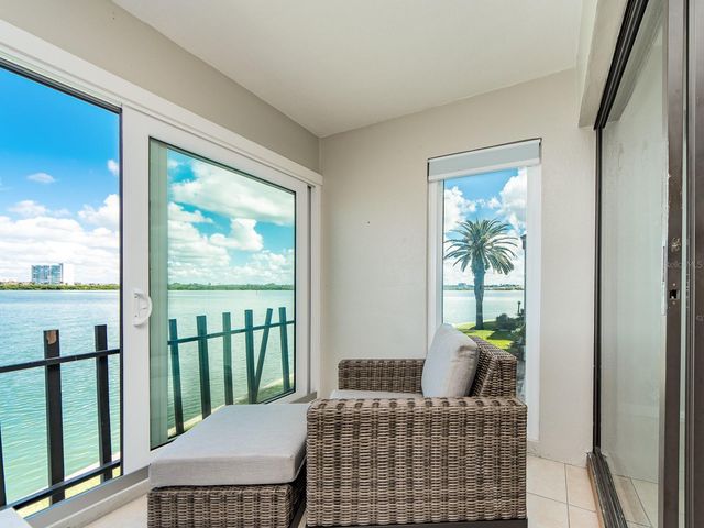 868 BAYWAY BOULEVARD 208, Clearwater, FL 33767