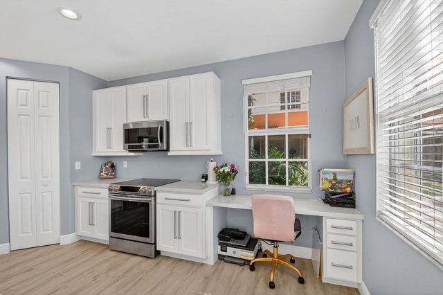 7386 Briella Drive, Boynton Beach, FL 33437