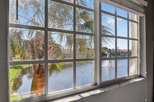 7386 Briella Drive, Boynton Beach, FL 33437