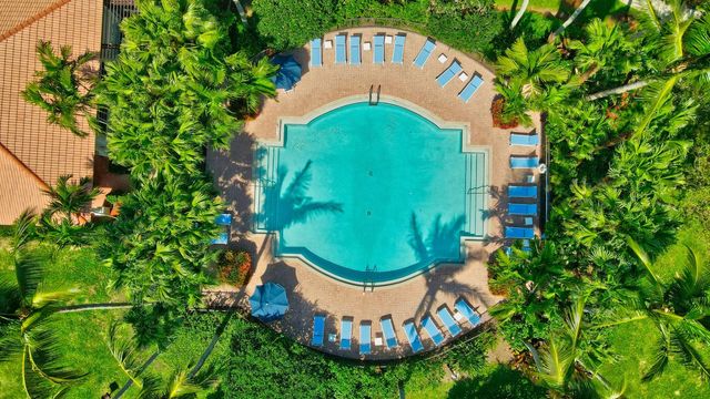 7386 Briella Drive, Boynton Beach, FL 33437