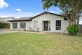 605 Neptune Drive, Denton, TX 76209