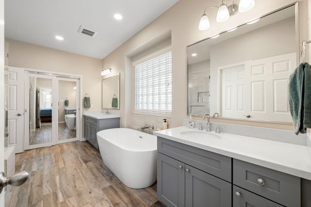 12404 Winebrook Drive, Pearland, TX 77584