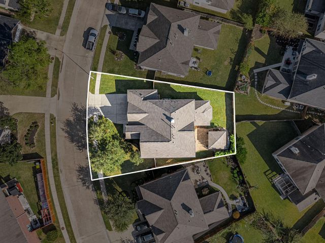 12404 Winebrook Drive, Pearland, TX 77584