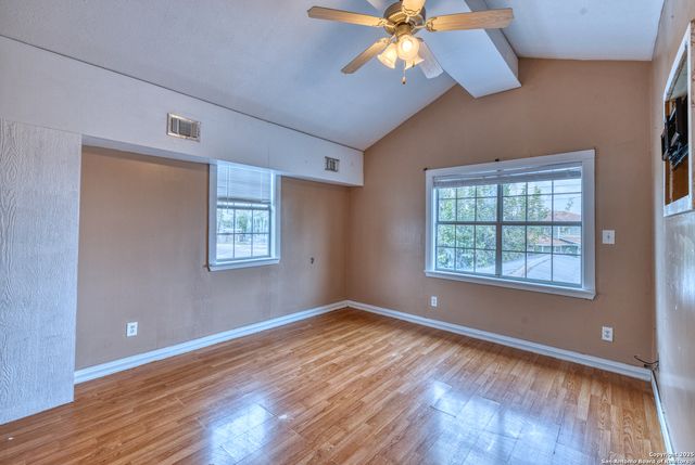 98 Guayacan, Carrizo Springs, TX 78834