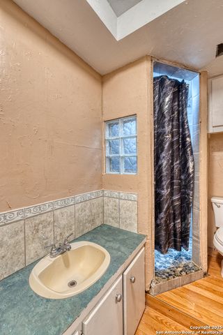 98 Guayacan, Carrizo Springs, TX 78834