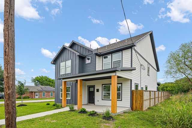 8203 Gladstone Street, Houston, TX 77051