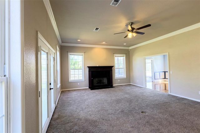 2405 SW 113th Terrace, Moore, OK 73170