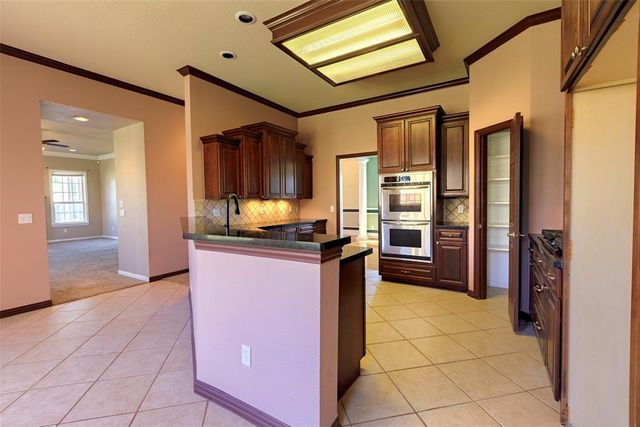 2405 SW 113th Terrace, Moore, OK 73170