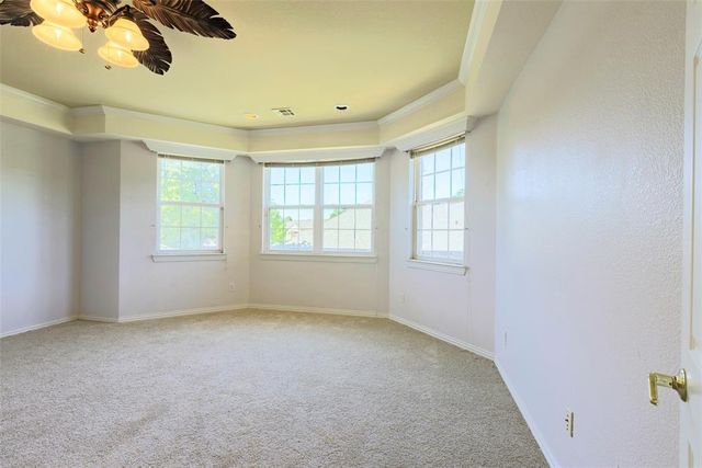 2405 SW 113th Terrace, Moore, OK 73170