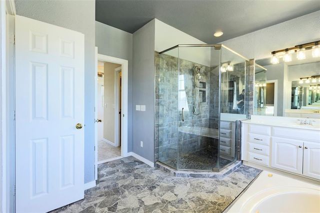 2405 SW 113th Terrace, Moore, OK 73170