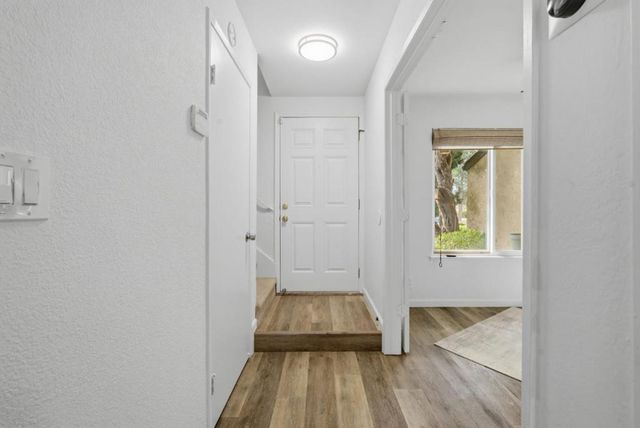 1992 Uphall Court, San Jose, CA 95121