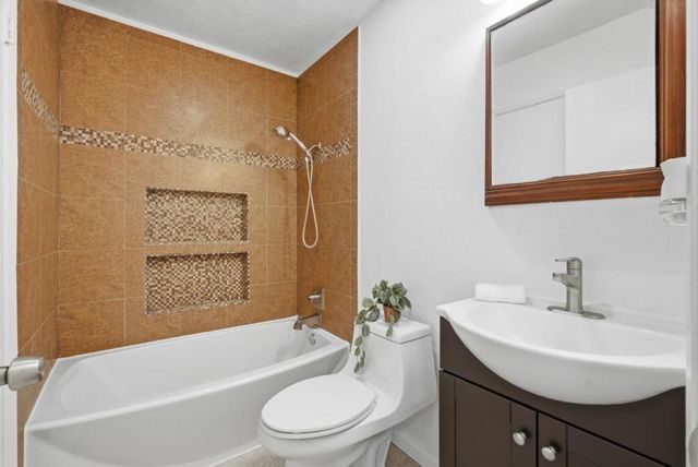 1992 Uphall Court, San Jose, CA 95121