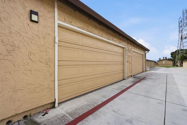 1992 Uphall Court, San Jose, CA 95121