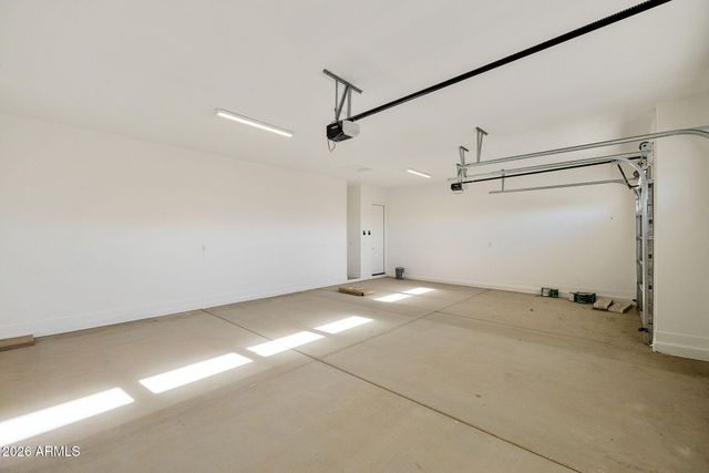 10131 S 51ST Lane, Laveen, AZ 85339