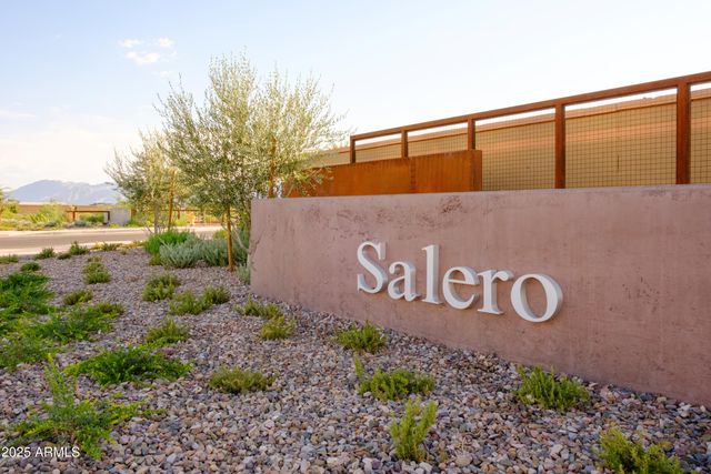 10131 S 51ST Lane, Laveen, AZ 85339