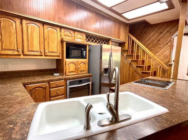 89 Crosstimbers Road, Denison, TX 75020