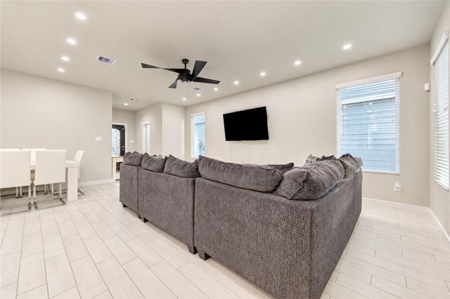 3819 Blue Grama Grass Drive, Houston, TX 77084