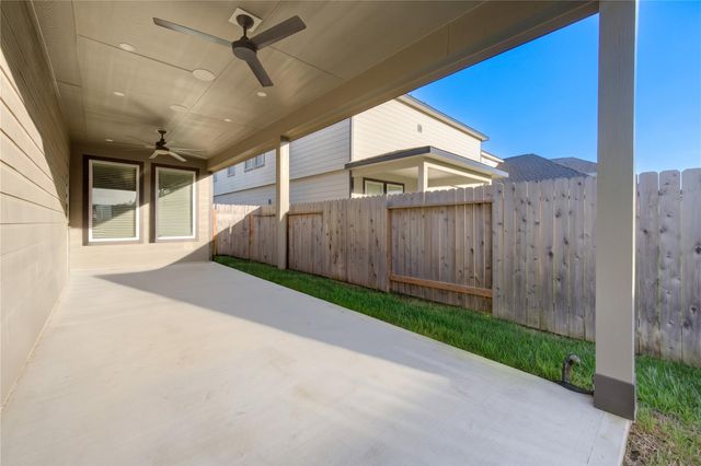 3819 Blue Grama Grass Drive, Houston, TX 77084