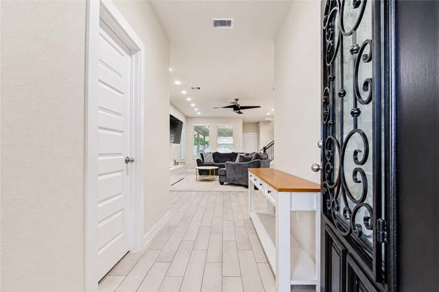3819 Blue Grama Grass Drive, Houston, TX 77084