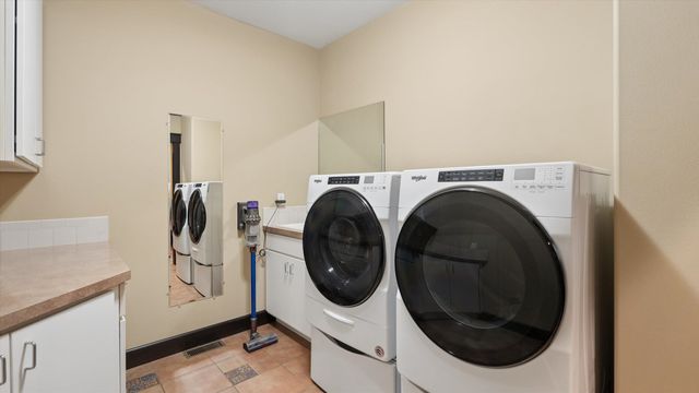 1829 W Pepper Ln, Spokane, WA 99218