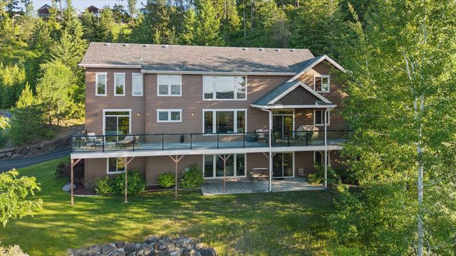 1829 W Pepper Ln, Spokane, WA 99218