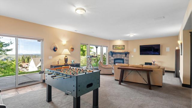 1829 W Pepper Ln, Spokane, WA 99218
