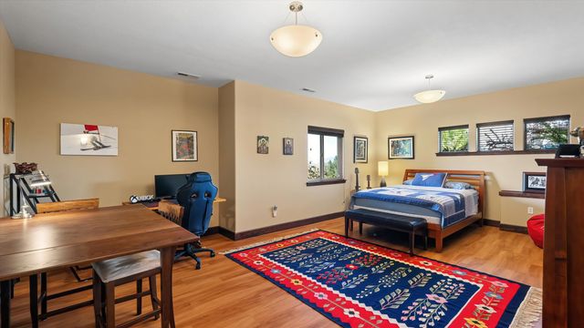 1829 W Pepper Ln, Spokane, WA 99218