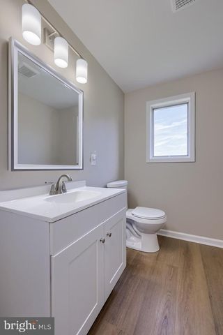 2751 LEWISBERRY RD, York, PA 17404