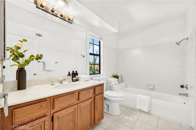 737 Congressional Road, Simi Valley, CA 93065