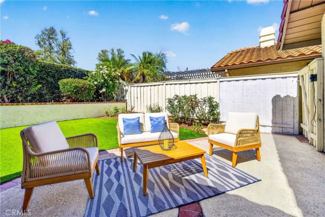 737 Congressional Road, Simi Valley, CA 93065