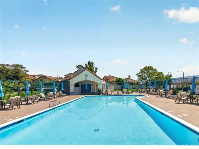 737 Congressional Road, Simi Valley, CA 93065
