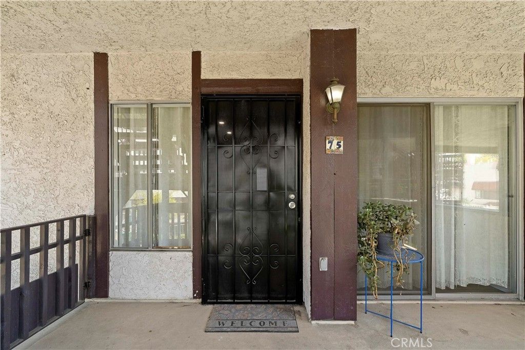 Image 13 of property listing at 12330 Osborne St. 75, Pacoima, CA 91331
