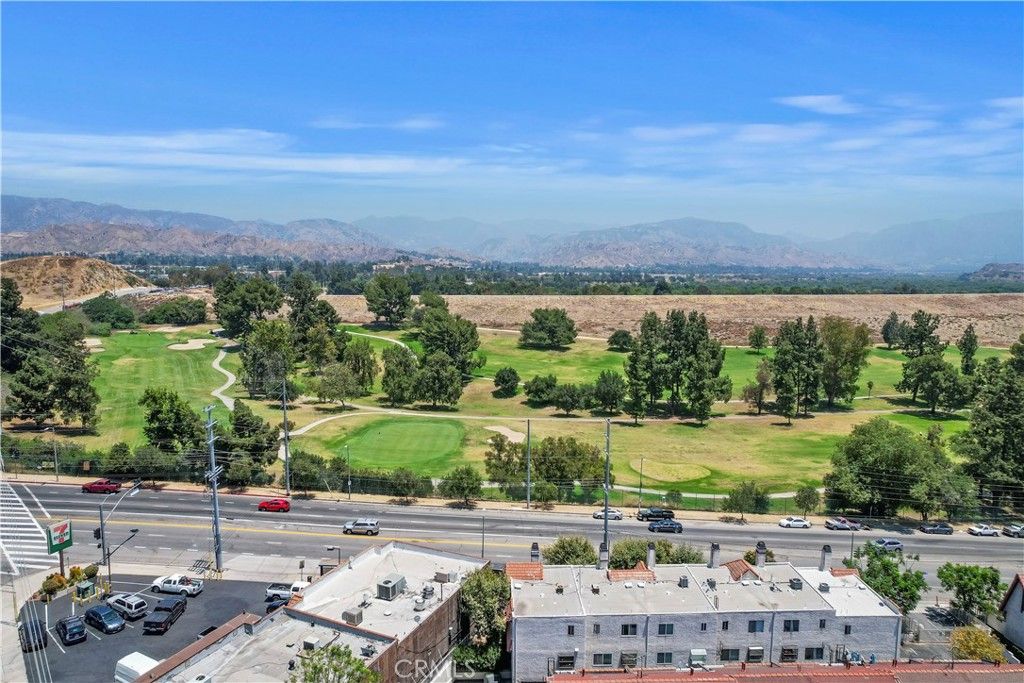 Image 26 of property listing at 12330 Osborne St. 75, Pacoima, CA 91331