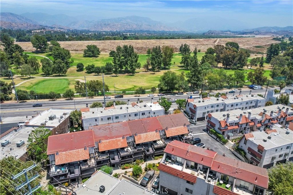 Image 27 of property listing at 12330 Osborne St. 75, Pacoima, CA 91331