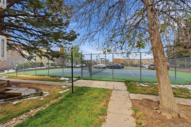 12450 E Cornell Avenue 104, Aurora, CO 80014