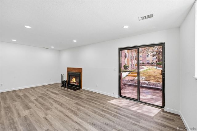 12450 E Cornell Avenue 104, Aurora, CO 80014