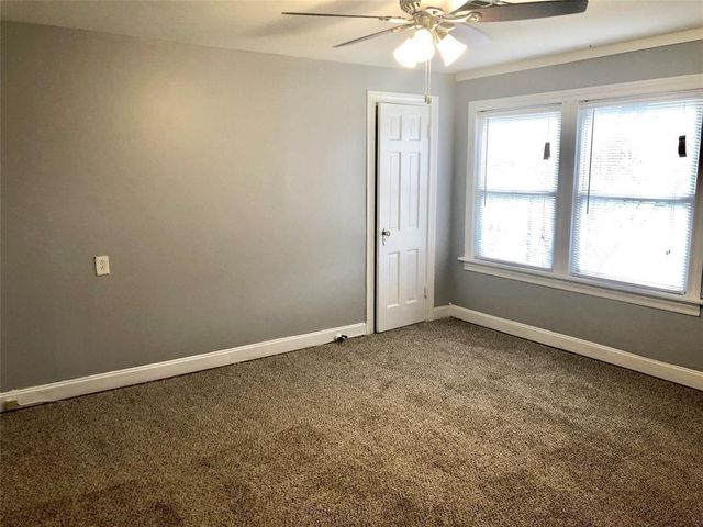 1109 N Pruett Street, Baytown, TX 77520