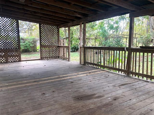1109 N Pruett Street, Baytown, TX 77520