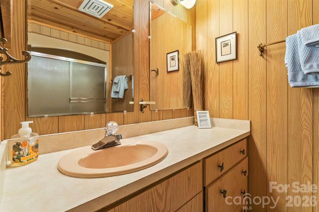 7109 Grandview Extension, Newland, NC 28657