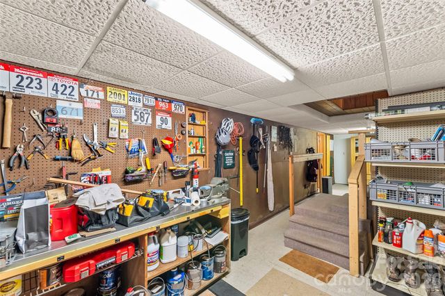 7109 Grandview Extension, Newland, NC 28657