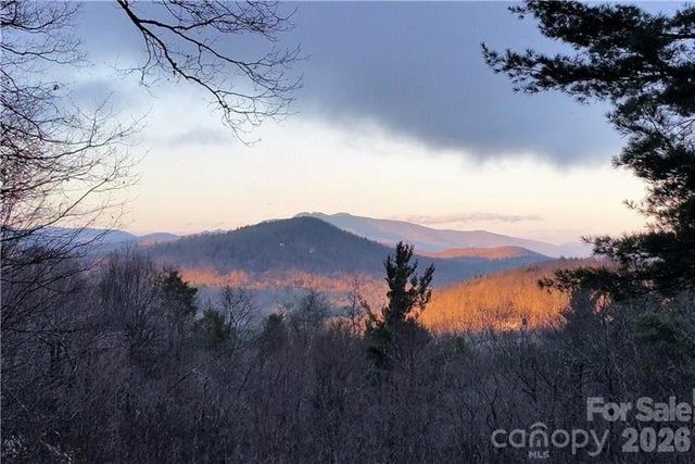 7109 Grandview Extension, Newland, NC 28657