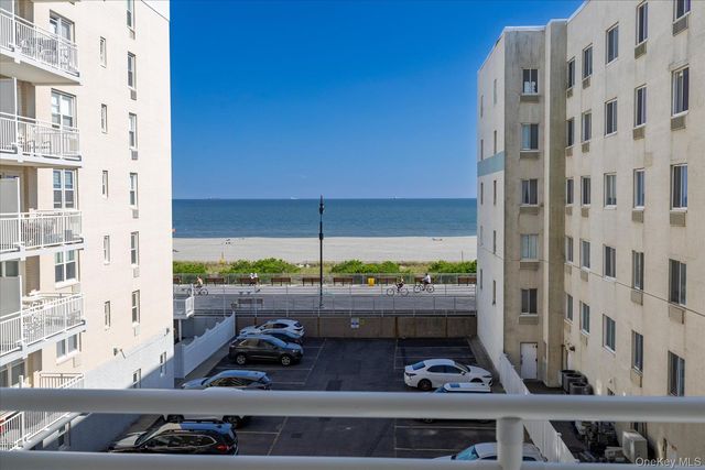 522 Shore Rd Road 3BB, Long Beach, NY 11561